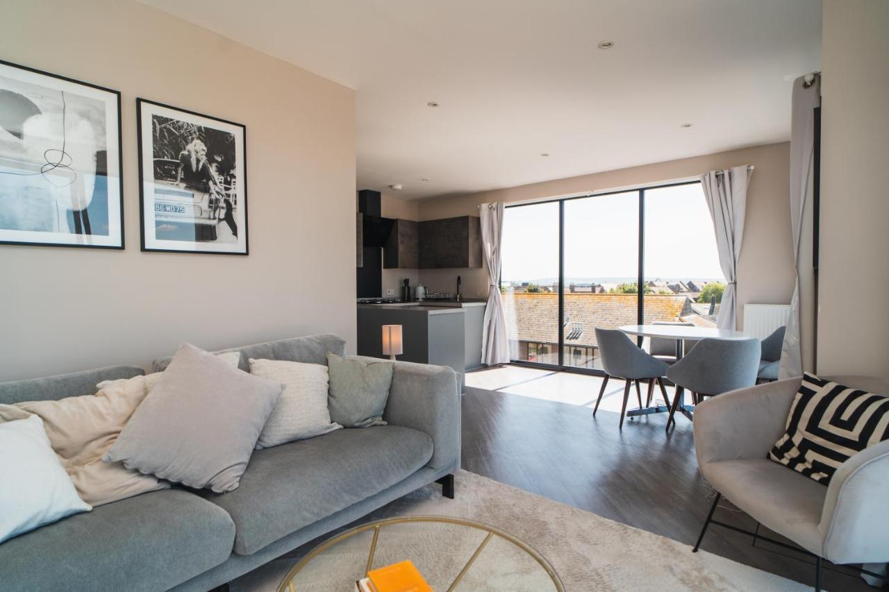 Penthouse - Harbour Views Leilighet Poole Eksteriør bilde