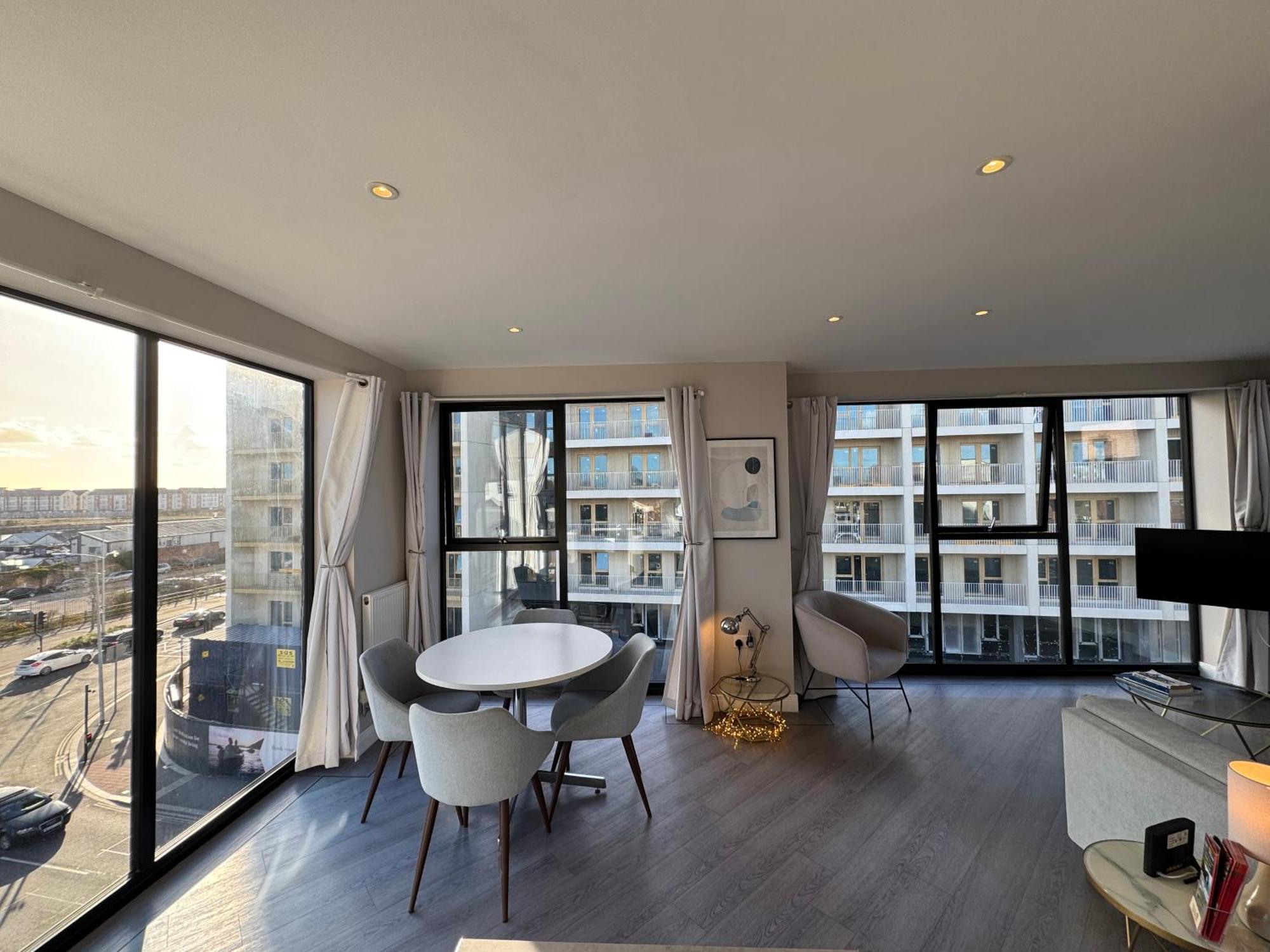 Penthouse - Harbour Views Leilighet Poole Eksteriør bilde
